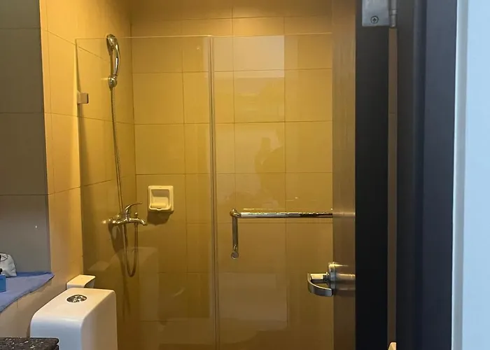 Apartment 1 Bedroom Unit At Park West - Bgc