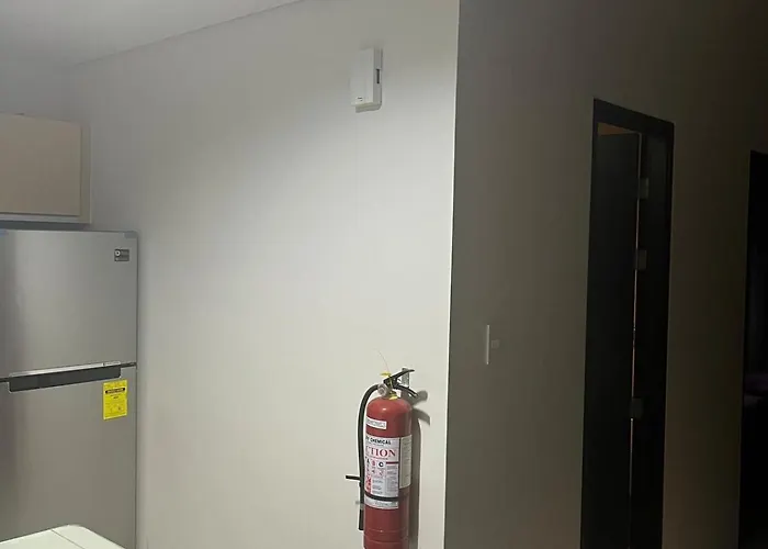 1 Bedroom Unit At Park West - Bgc Manila